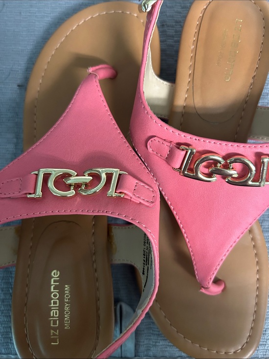 Liz Claiborne Shoes - Liz Claiborne Coral Pink Thong Sandals with Gold Hardware
